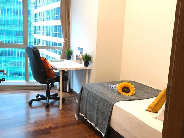 Virtual View now. Cosy Common Room @ Raffles Quay / Downtown MRT