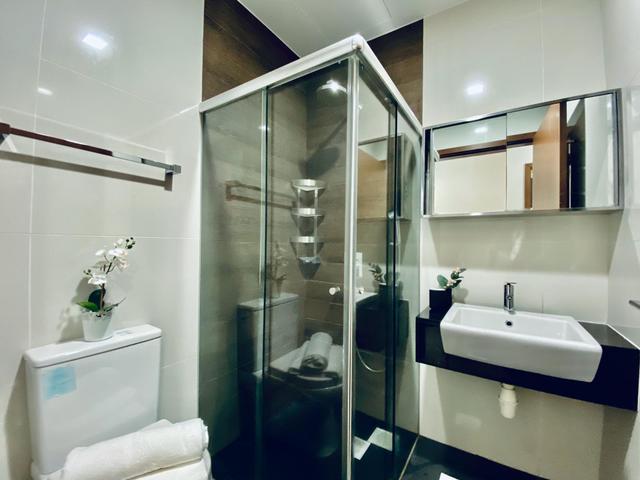 Master and Common bedrooms at Parc Imperial in Pasir Panjang, near NUS