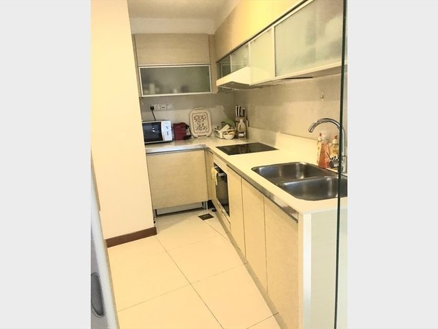 Cozy / Expats Friendly Queen Room .Nearby Raffles place MRT - Virtual Viewing