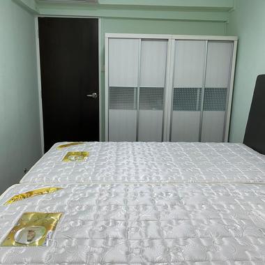 TAMPINES EAST MRT (DT33) COMMON ROOM (ALL FEMALE)