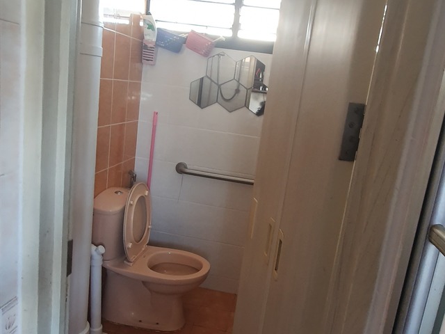 Room Rent - Bedok immediate available