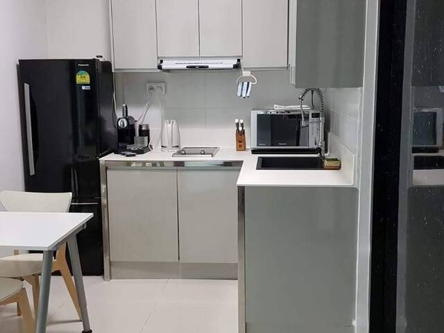 Modern Furnish Studio with Kitchen - Marina Bay Sands & Raffles Quay MRT