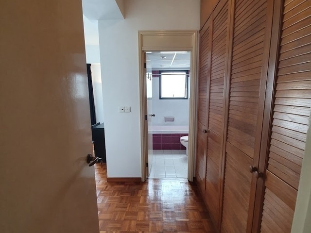 Tiong bahru - Big En-suite Master room