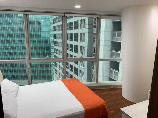 Large Queen Room - Wonderful views - Downtown Core / Raffles place MRT