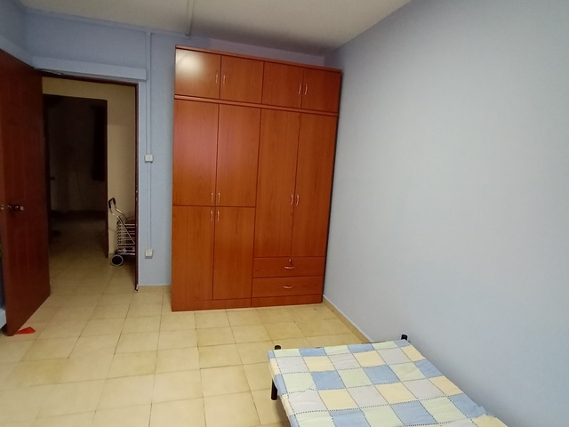 Room for rent Jurong West, Singapore - common room available 925 Jurong ...