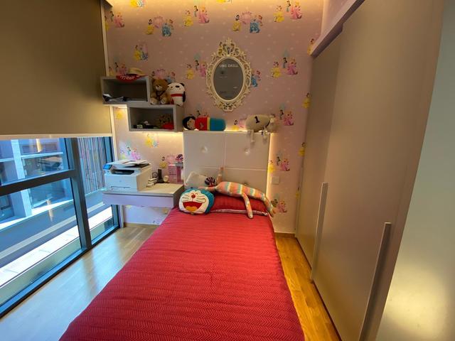 Luxurious Room For Rent