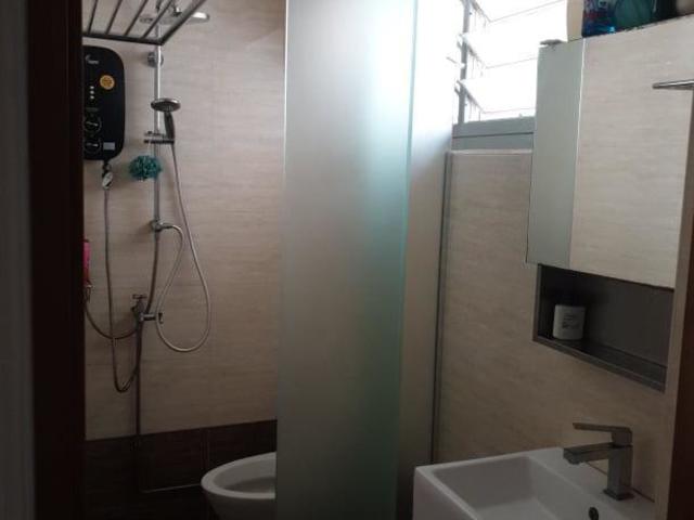 Pasir Ris Share Room