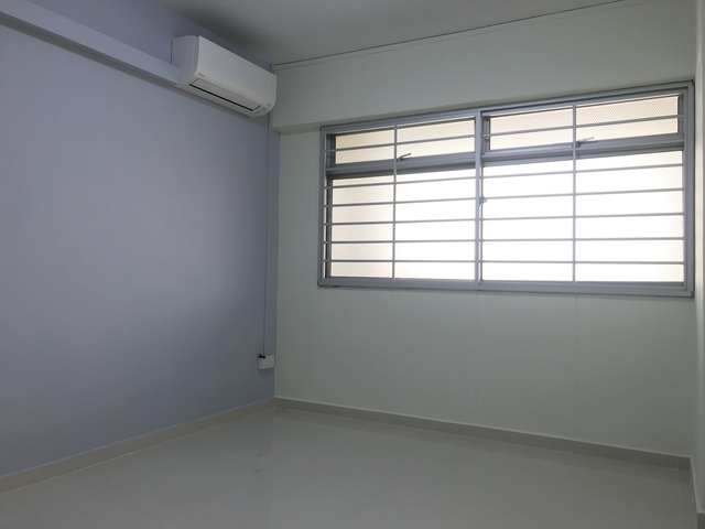 New Common Room $700 @ Blk450D Tampines East Mrt