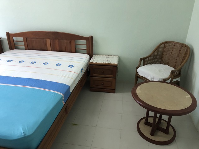 A spacious furnished Room with attached Bath for Rent at 432 Balestier Road