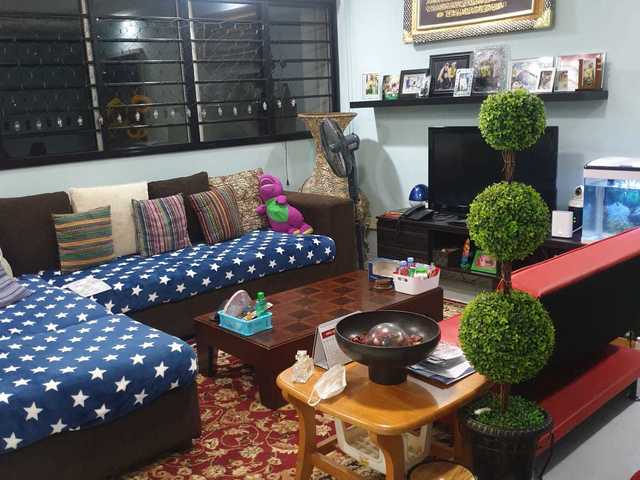 Room for rent/sharing