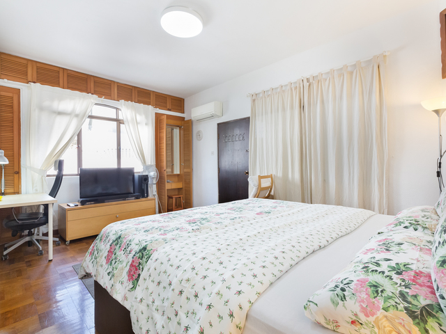 Serviced Master Room near MRT/SG EXPO/ Changi Business Park/ Changi Airport (A2)