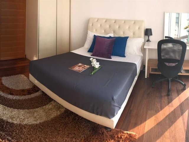 High Floor , Big Queen Room with Wonderful Views - MBFC/MBS