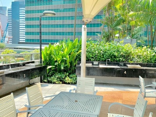 High Floor , Big Queen Room with Wonderful Views - MBFC/MBS