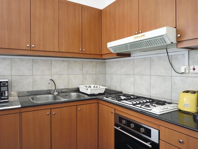 Fullerton Loft - Co-living in a Heritage Home!