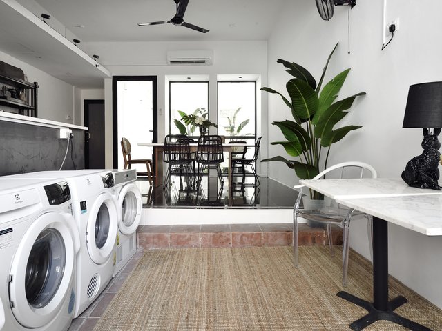 Rochester Studio - Co-living in a Heritage Home!