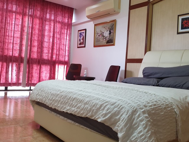 Chuan Park 3 Bedroom at Lorong Chuan MRT
