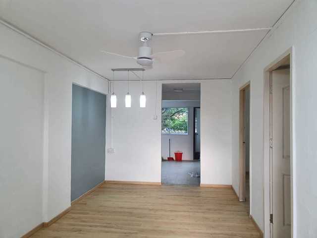 2Room 1Hall @ Blk22 Sin Ming Road $2100