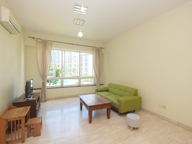 Common room in a 2 bedroom condo