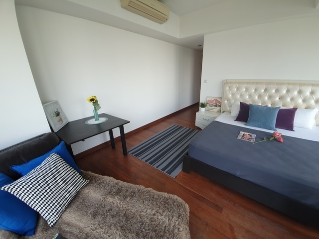 Newly Furnished Big Master Room - Central Business District , Raffles Quay MRT , Attend Virtual View