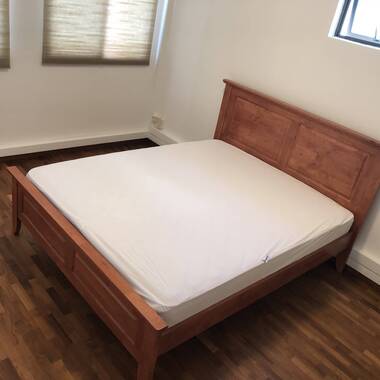 Bright and Large Common Room (room size 4m x 3m) for single male available from 1/Jun/2026