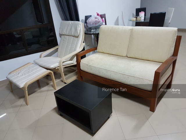 Looking for a female roommate in Tiong Bahru (9 mins walk to Tiong Bahru MRT)