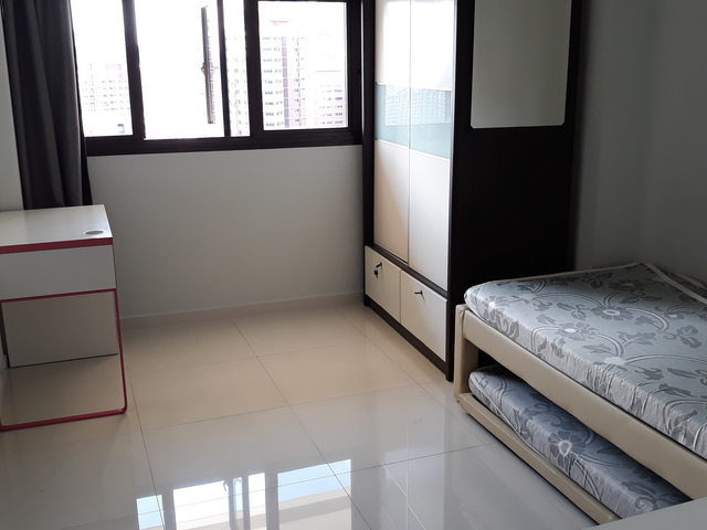 26B Jalan Membina Female room sharing