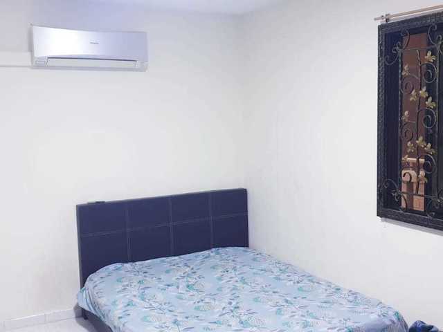 Common Room for rent in Simei street 1