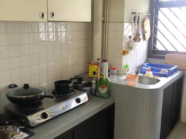 Looking for Female roommate @ Yishun