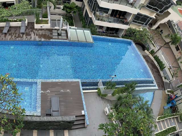 Spacious room with pool view & new mattress @Aljunied (all-inclusive); bright, quiet; no agent fee