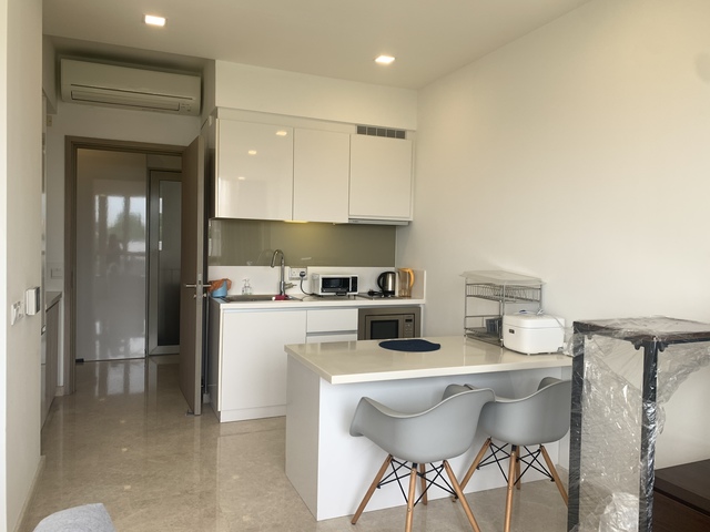 Studio in Siglap with a great view