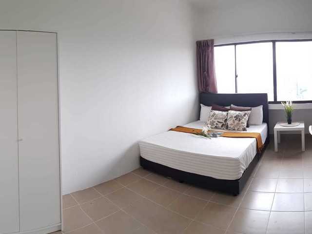 Virtual View Today - Nicely Furnish Common Room - Tiong Bahru MRT