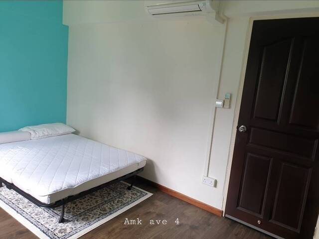 Large common room @Mayflower/AMK/YCK. TEL MRT. No agent fee! 😊💐🌹