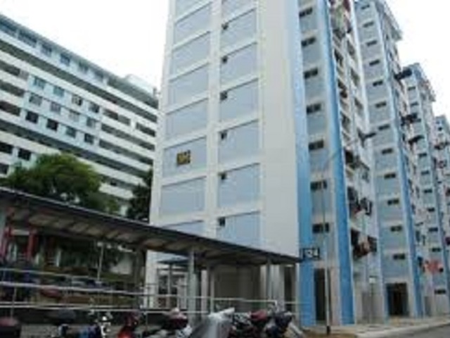 Room for rent Woodlands, Singapore - 130 Marsiling (1 x Bedspace) –Near ...