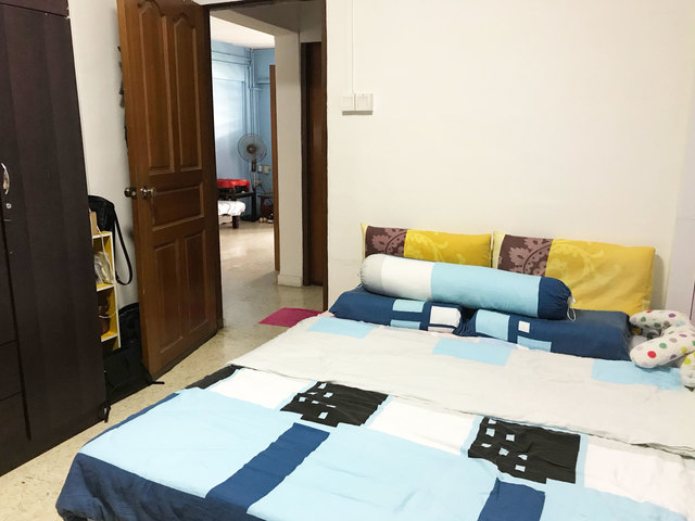 Master Room at Blk 302 ANG MO KIO Ave 3! No Owner! No Agent Fees!