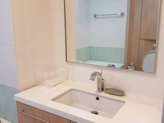 Full Furnish 2 bedroom unit @ Raffles place MRT - Marina Boulevard
