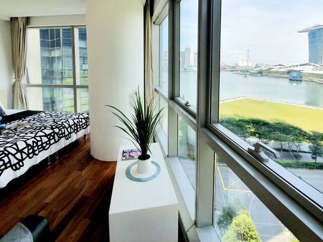 Expats Unit - Newly Furnish Big Master Room - Downtown / Raffles place