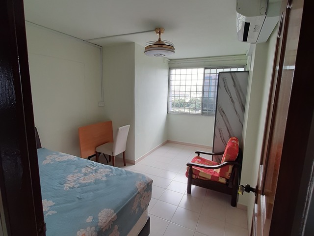 Common Room For Rent