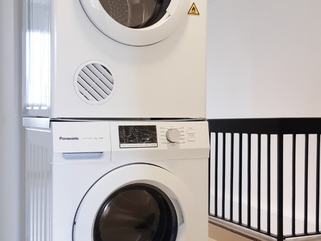 Room For Rent - Hougang Central