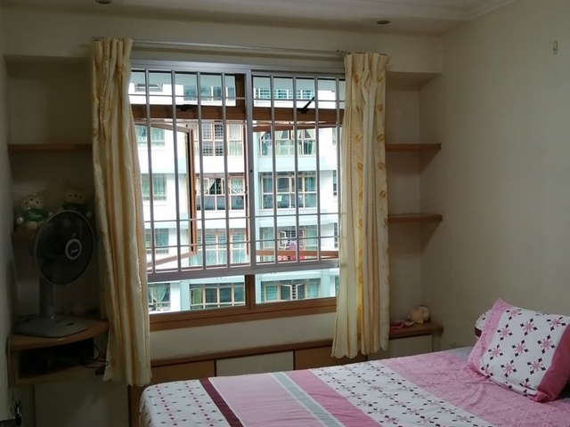 Sengkang room for rent