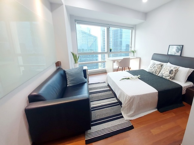 Virtual View Now - CBD Downtown MRT Big Queen Room - Raffles place MRT