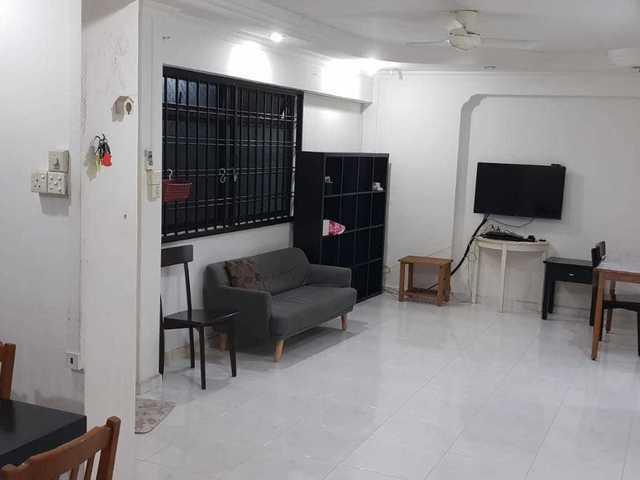 Room for rent Toa Payoh, Singapore - Convenient room in central singapore