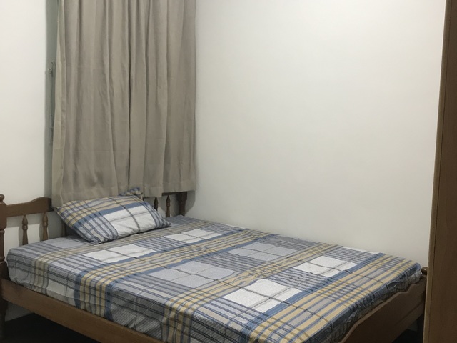 Fully Aircon Common room at Changi Court Condominium- Near Upper changi / EXPO MRT