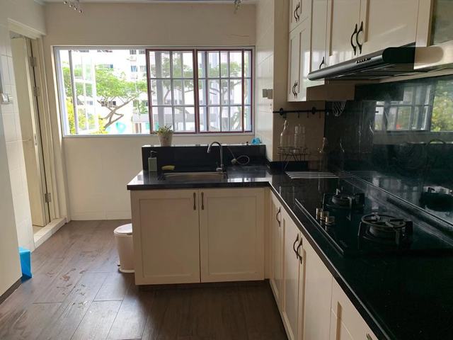 Beautiful and tasteful unit in Bedok