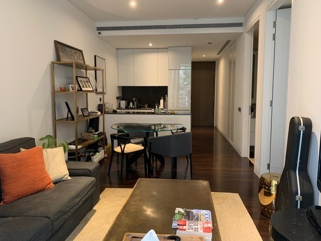 Near Somerset MRT/Orchard Road Condo unit for lease