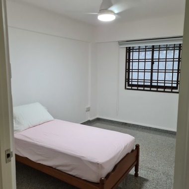 Newly Renovated 2 bedrms + 2 toilets