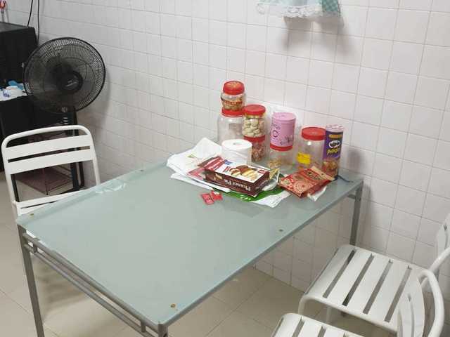 Tampines master/common bedroom