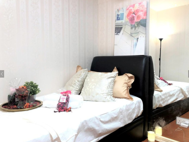 Studio Condo with walk-in Wardrobe 3 mins walk to MRT, near Jurong East