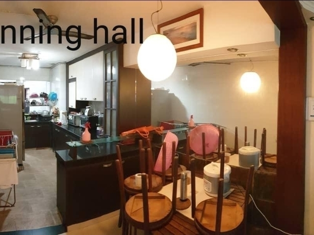 master bedroom for sharing and can move in immediately