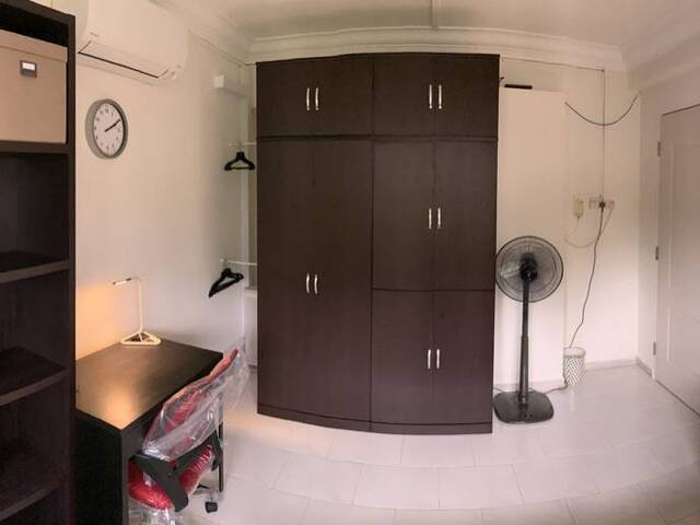 2 min walk Serangoon MRT/NEX Mall. Available 1st May 2026 Clean Convenient, Quiet, Private, Spacious