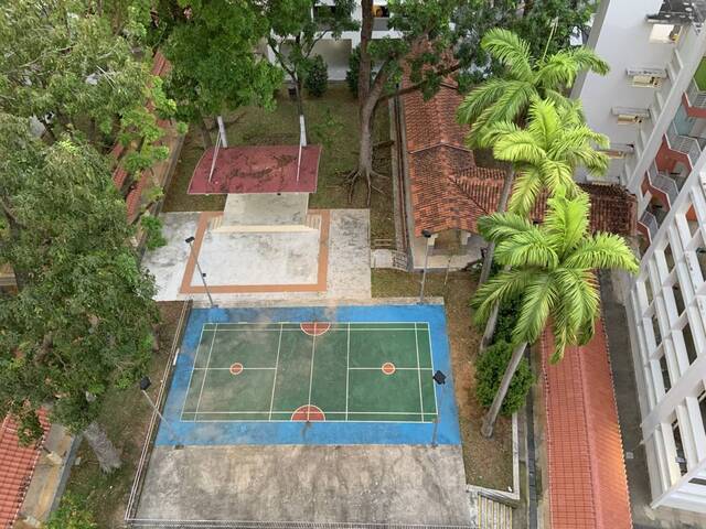 2 min walk Serangoon MRT/NEX Mall. Available 1st May 2026 Clean Convenient, Quiet, Private, Spacious